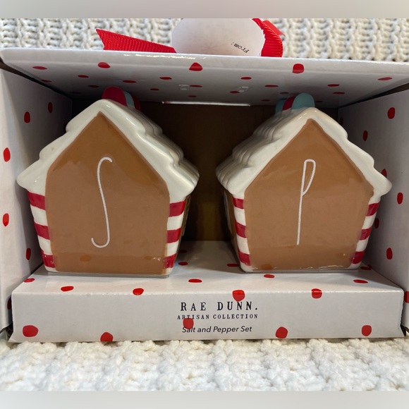 Rae Dunn Gingerbread House Salt & Pepper Shakers - Picture 1 of 3